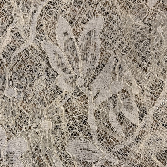 Who What Wear Cream Lace Top - Picture 4 of 5